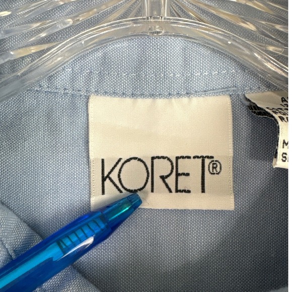 Koret Shirt M Blue Button Down Embroidered Floral Butterfly Embellished Cottage - Picture 5 of 9